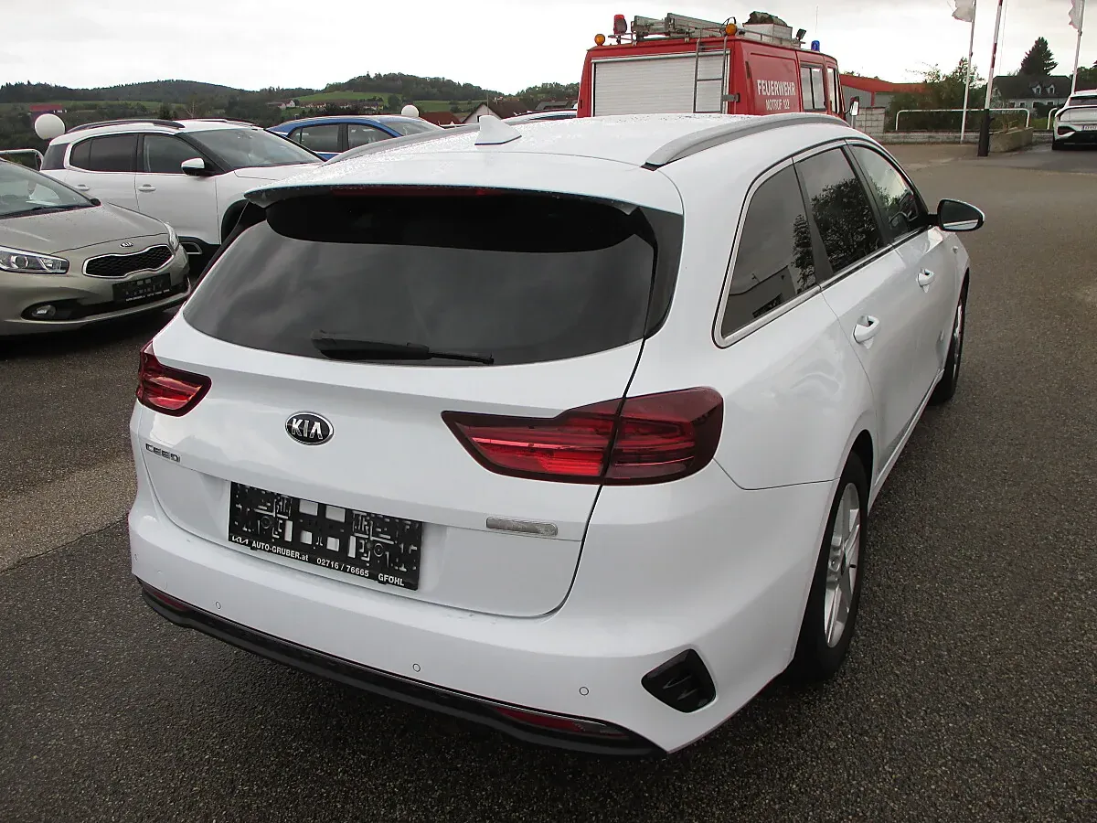 Kia Ceed 2021 photo 3