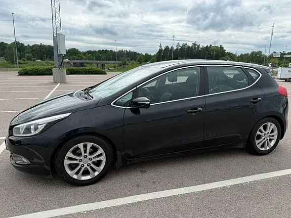 Kia Ceed 2014 photo 2