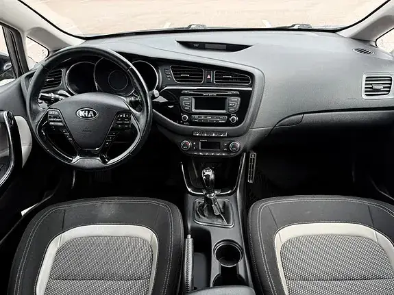 Kia Ceed 2014 photo 4