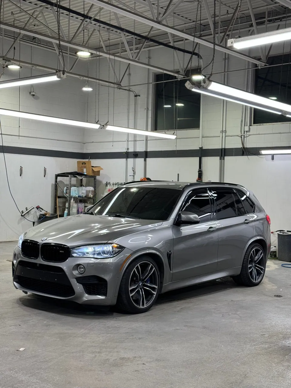 BMW X5 M 2017 photo 2