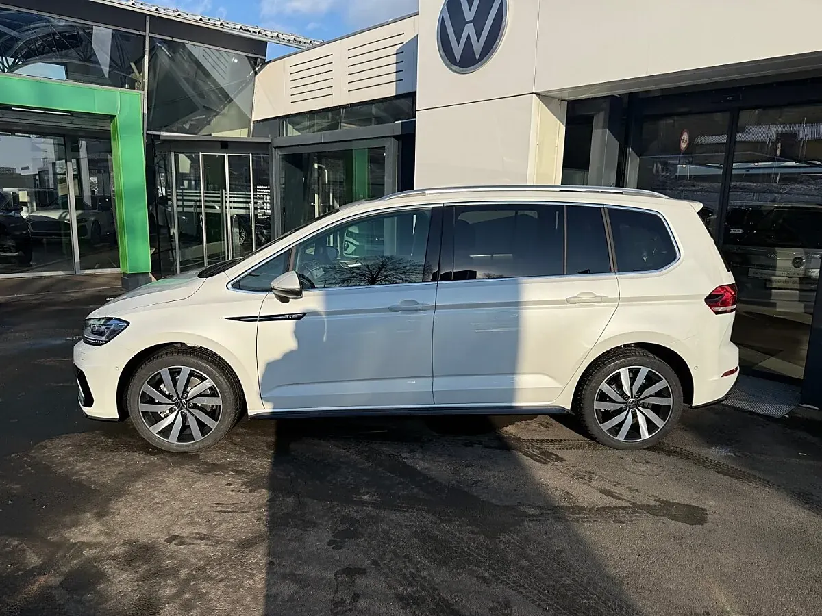 Volkswagen Touran 2025 photo 3