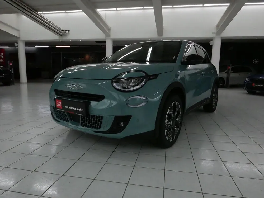 Fiat 600E photo 3