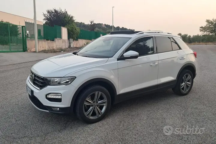Volkswagen T-Roc 2021 photo 3