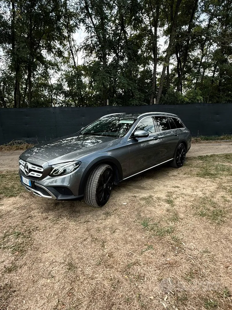 Mercedes-Benz E-Class 2017 photo 5