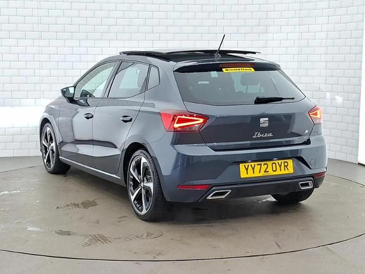 Seat Ibiza 2022 photo 2