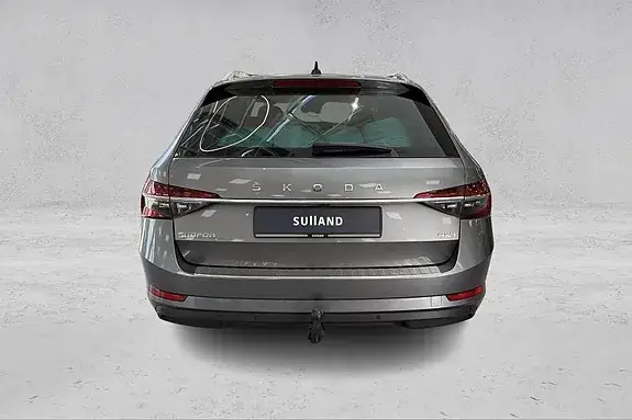 Skoda Superb 2023 photo 4