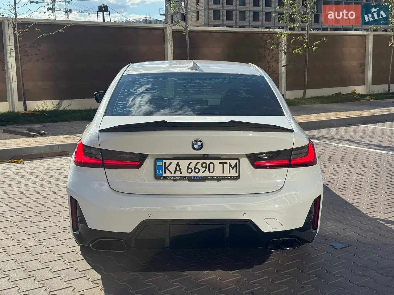 BMW 3 Series 2019 photo 5