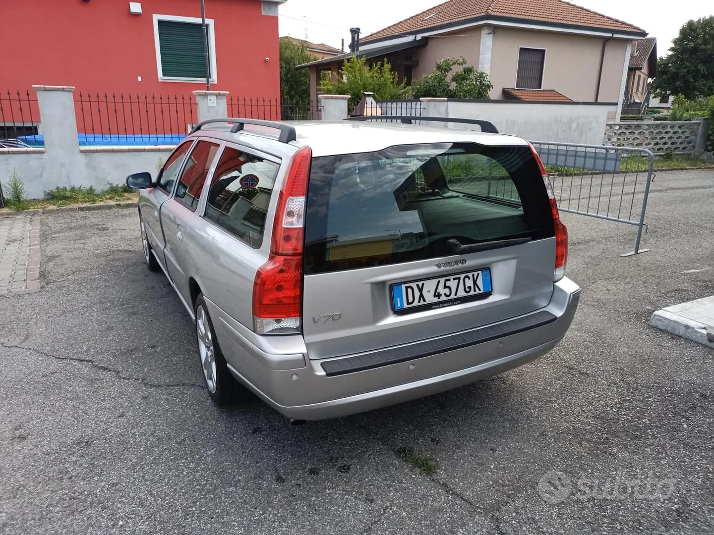 Volvo V70 2009 photo 2
