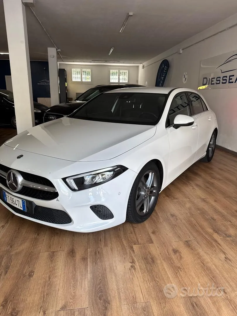Mercedes-Benz A 180 2019 photo 2