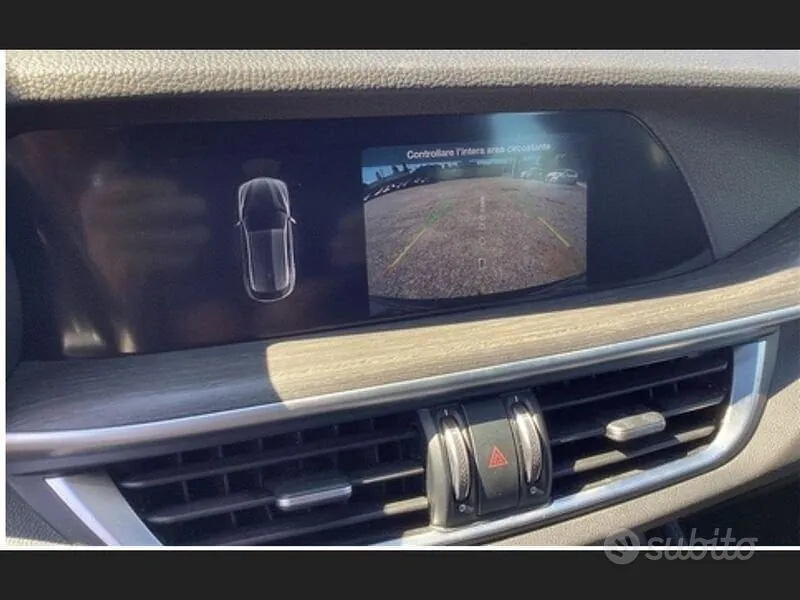Alfa Romeo Stelvio 2023 photo 5