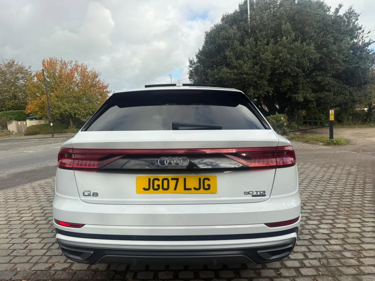 Audi Q8 2018 photo 5