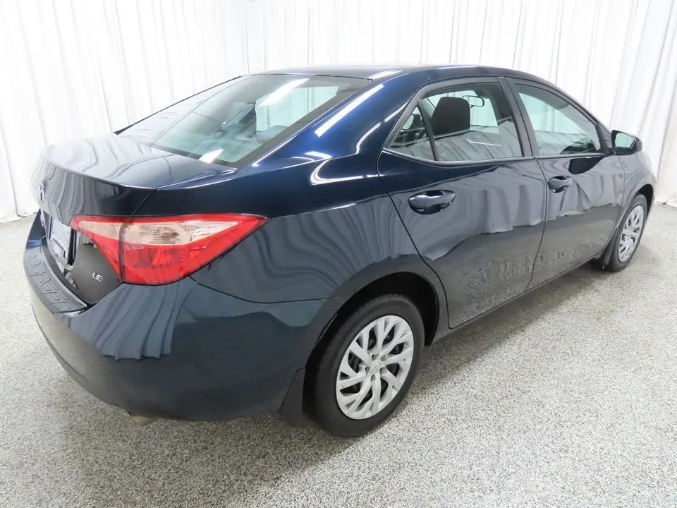 Toyota Corolla 2017 photo 3