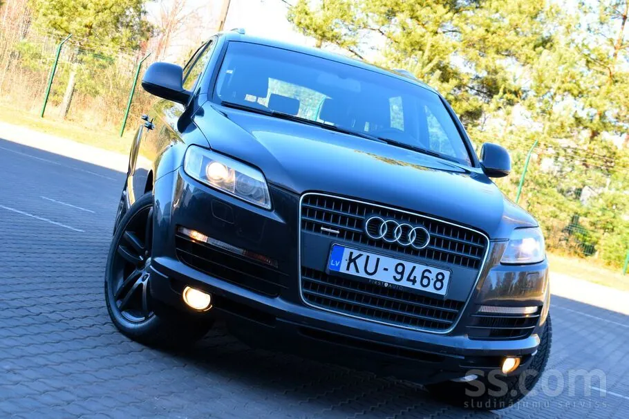 Audi Q7 2006 photo 2