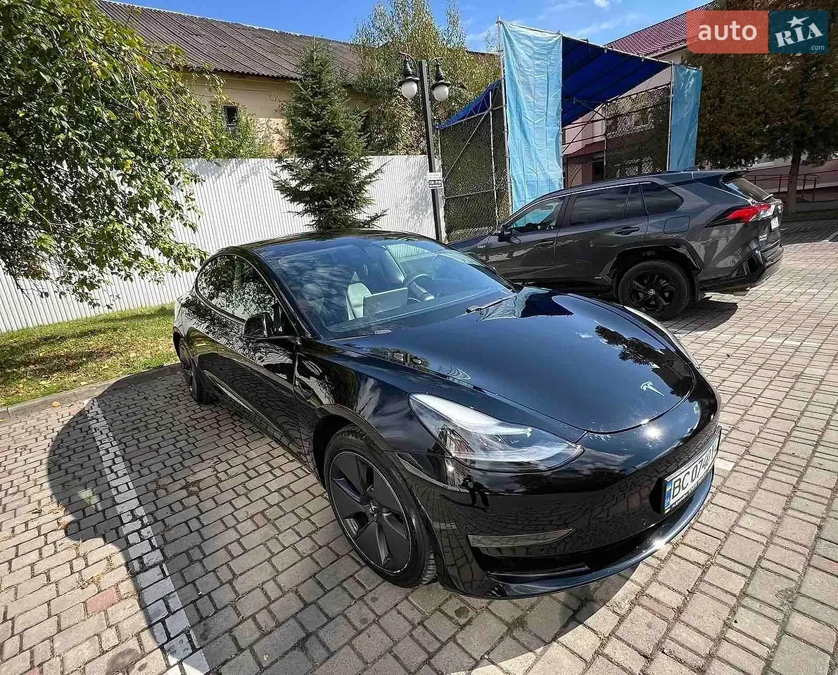 Tesla Model 3