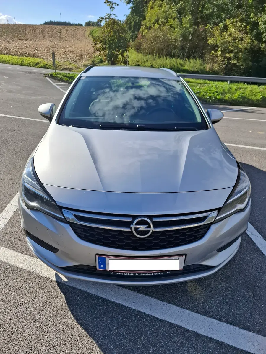 Opel Astra 2016 photo 2