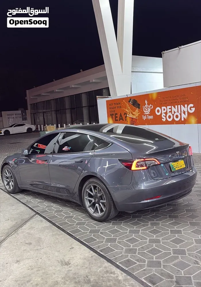 Tesla Model 3 2022 photo 4