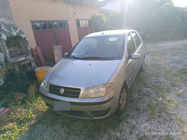 Fiat Punto 2005 photo 4