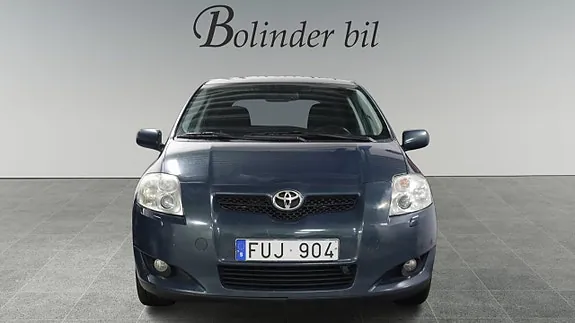 Toyota Auris 2007 photo 2
