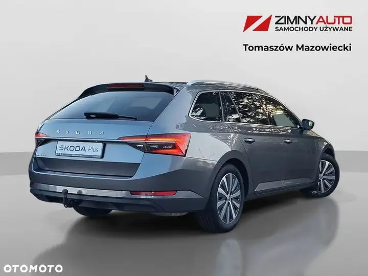 Skoda Superb 2023 photo 2