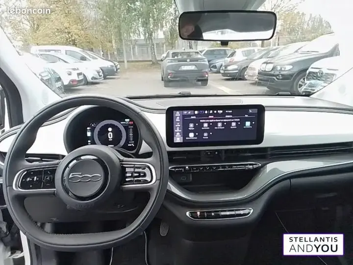 Fiat 500 2023 photo 2