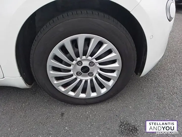 Fiat 500 2023 photo 5