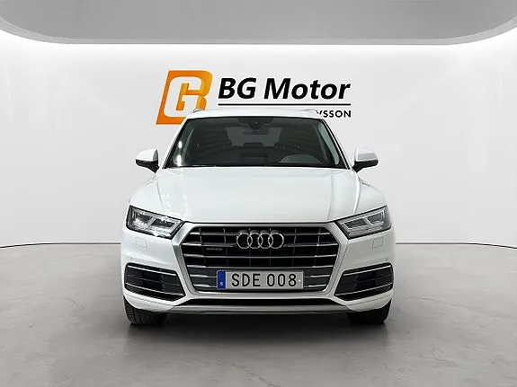 Audi Q5 2017 photo 2