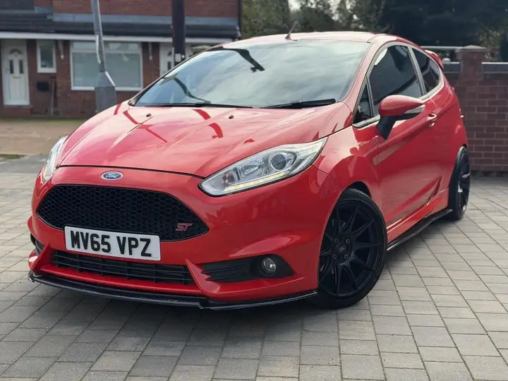 Ford Fiesta 2015 photo 4