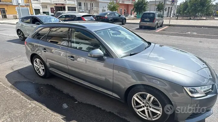Audi A4 2016 photo 2