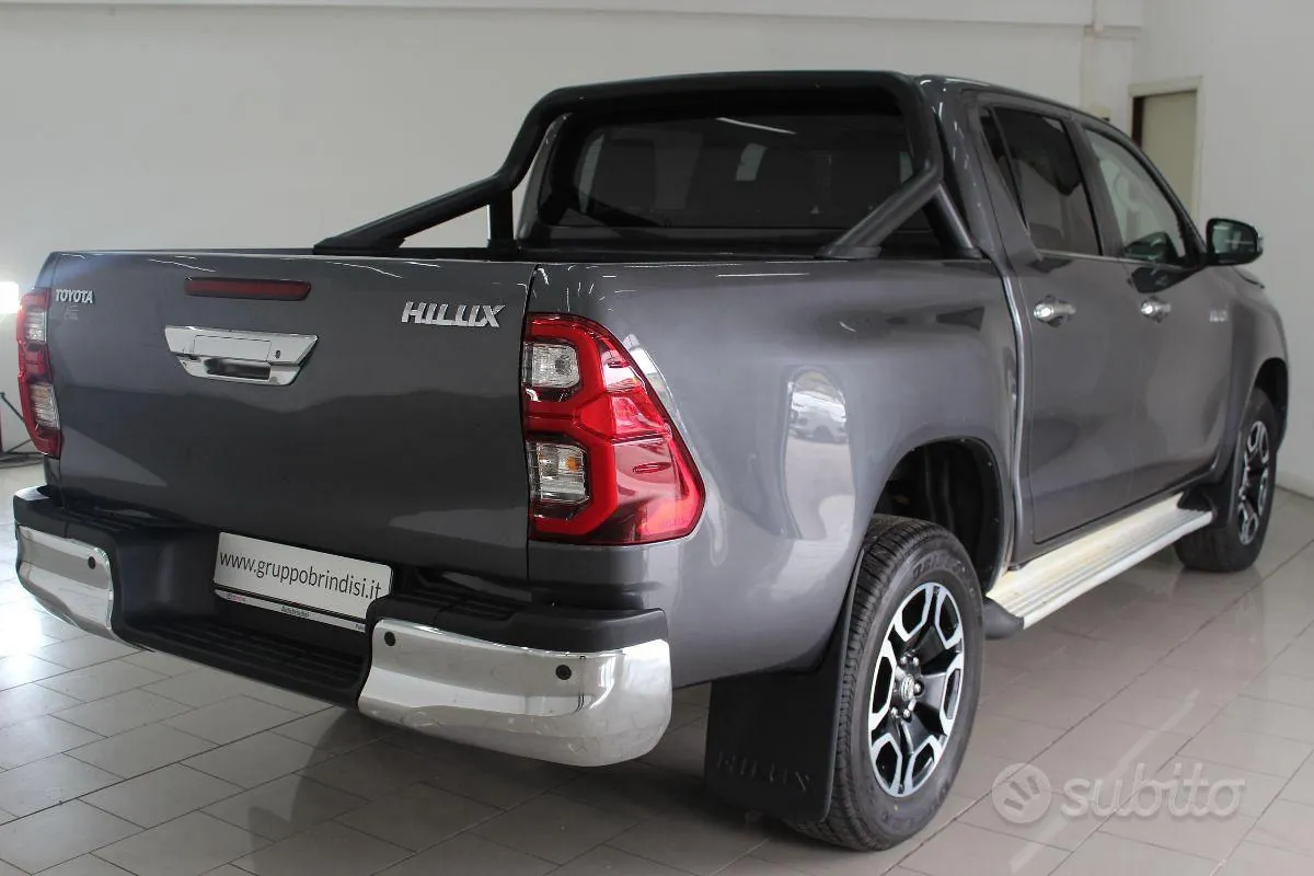 Toyota Hilux 2021 photo 4