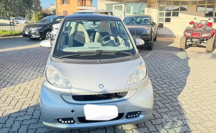 Smart Fortwo 2012 photo 3