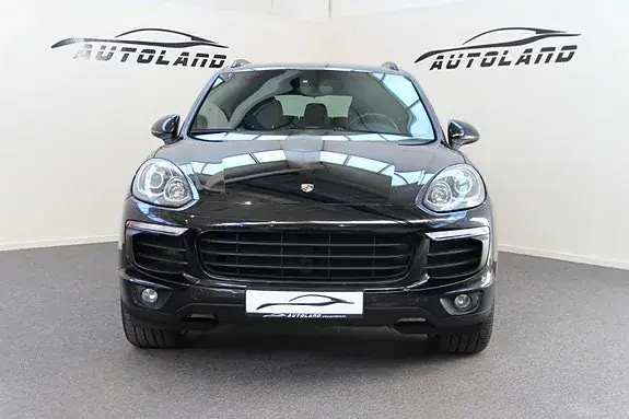 Porsche Cayenne 2016 photo 2