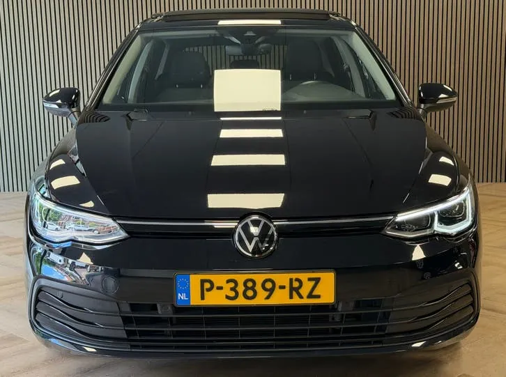 Volkswagen Golf 2021 photo 2