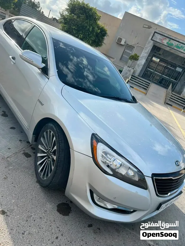 Kia Cadenza 2012 photo 4