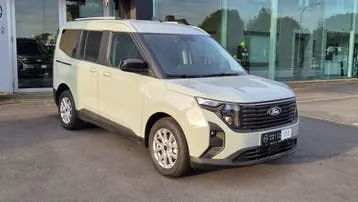 Ford Tourneo Courier 2026 photo 2