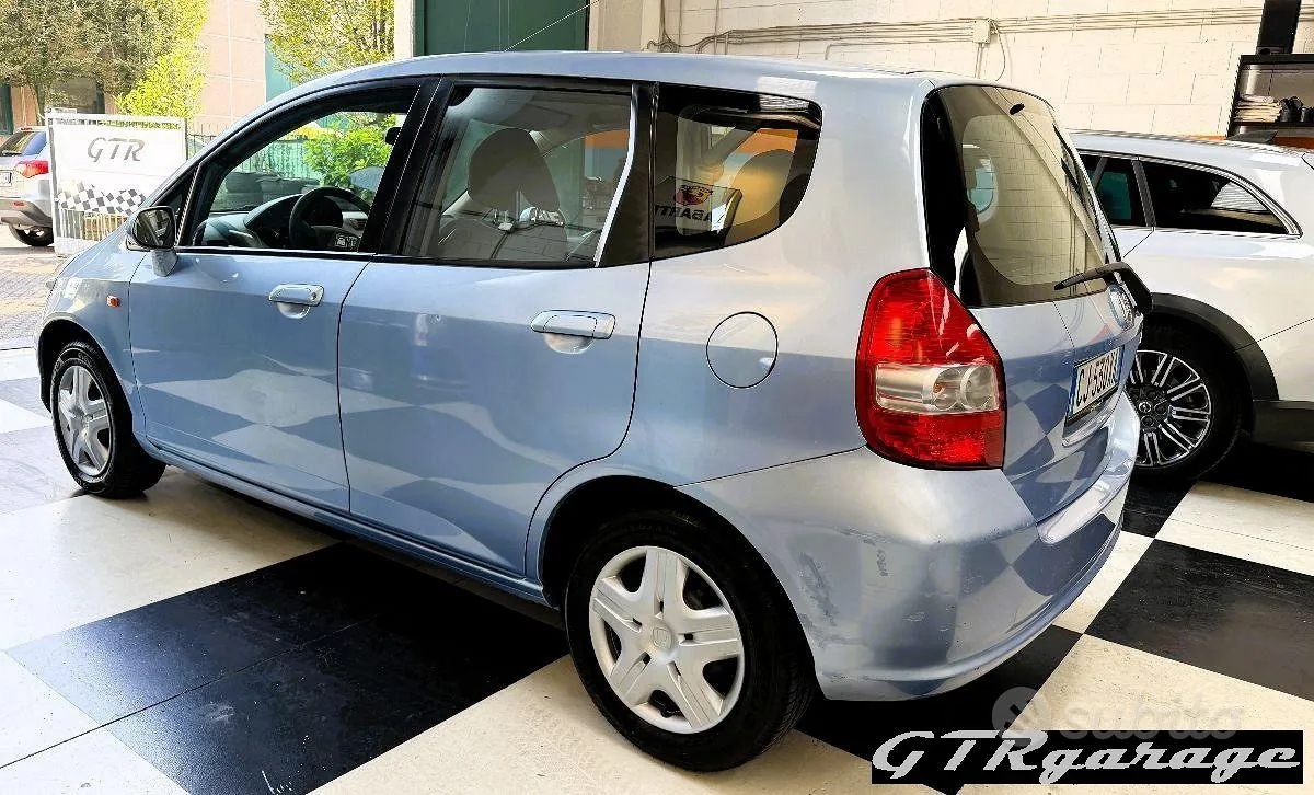Honda Jazz 2003 photo 4