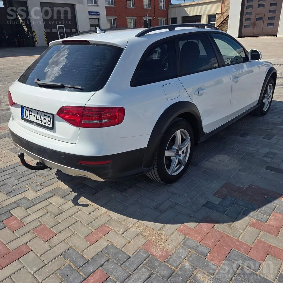 Audi A4 Allroad Quattro 2013 photo 2