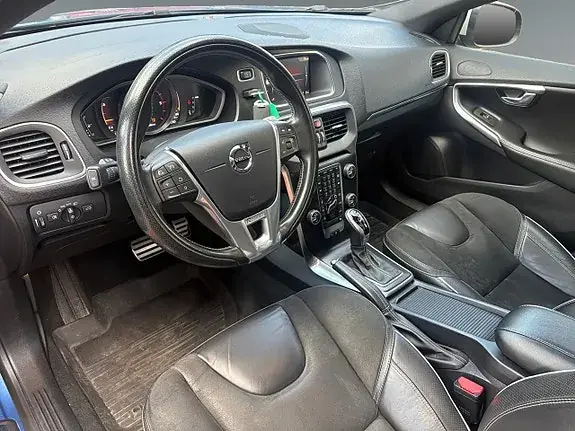 Volvo V40 2019 photo 5