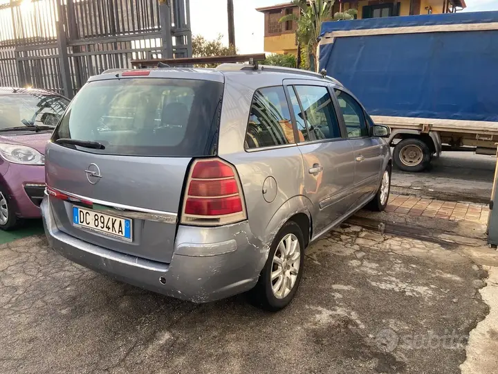 Opel Zafira 2006 photo 4