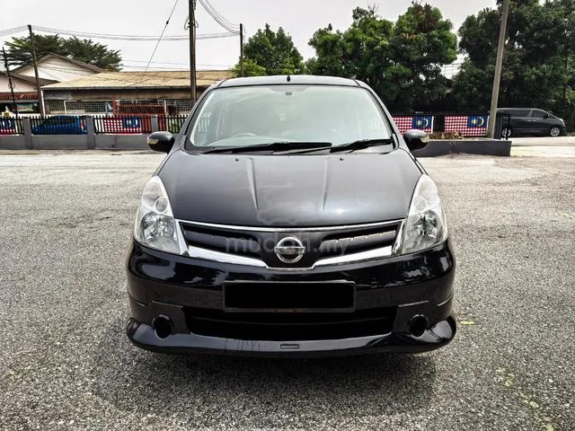 Nissan Grand Livina