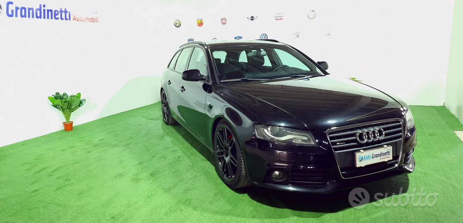 Audi A4 2010 photo 2
