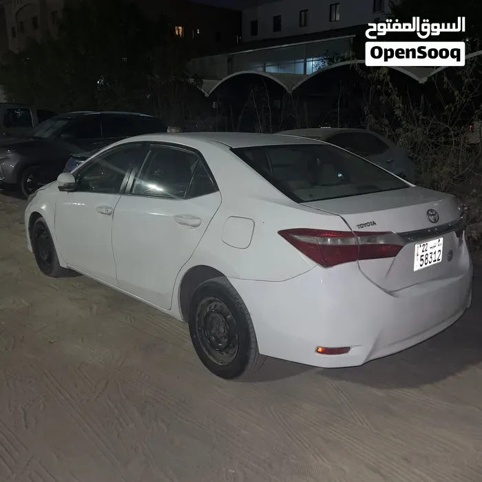 Toyota Corolla 2015 photo 3