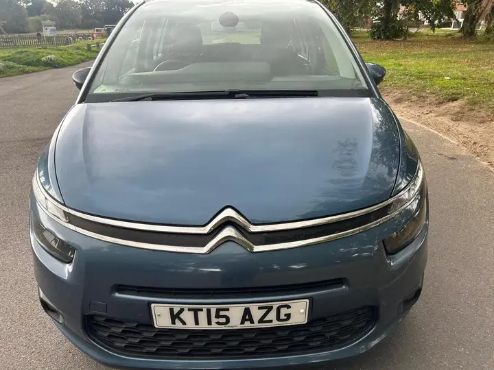 Citroen Grand C4 Picasso 2015 photo 2