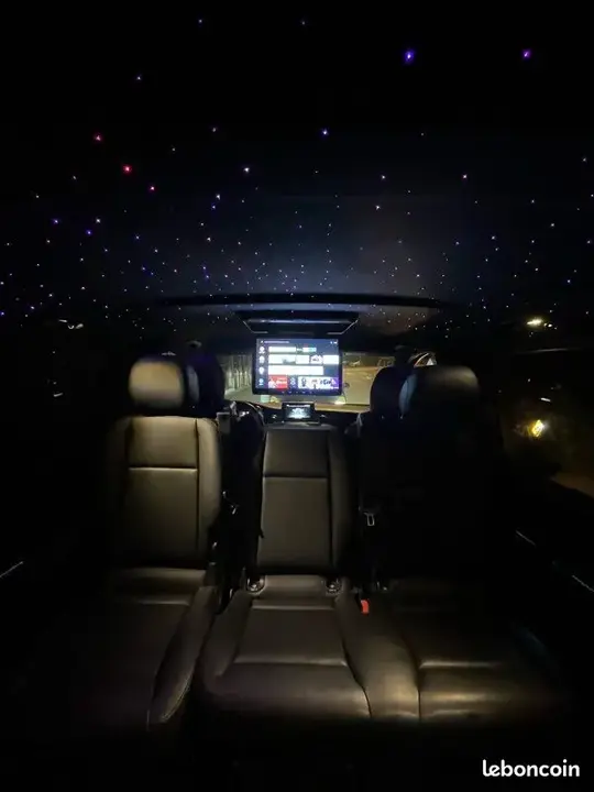 Mercedes-Benz V 2018 photo 2