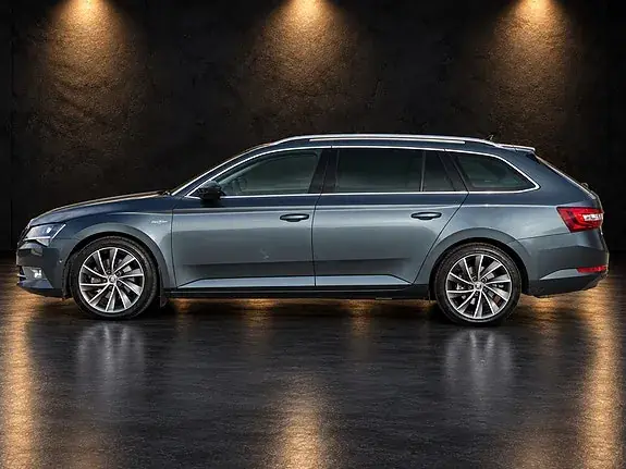 Skoda Superb 2017 photo 4