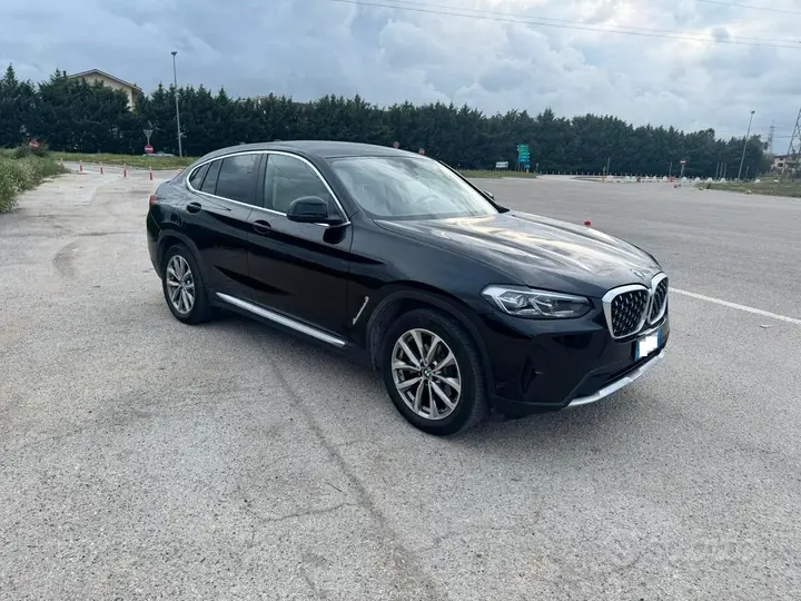 BMW X4 2021 photo 2