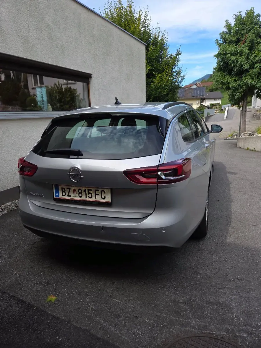 Opel Insignia 2020 photo 2