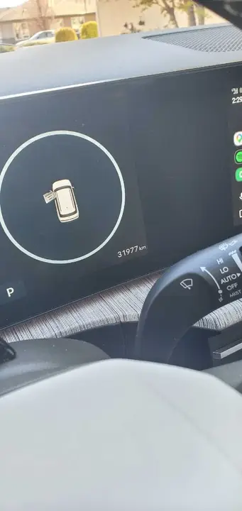 Hyundai Santa Fe 2025 photo 2