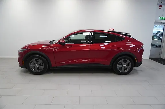 Ford Mustang Mach-E 2022 photo 3