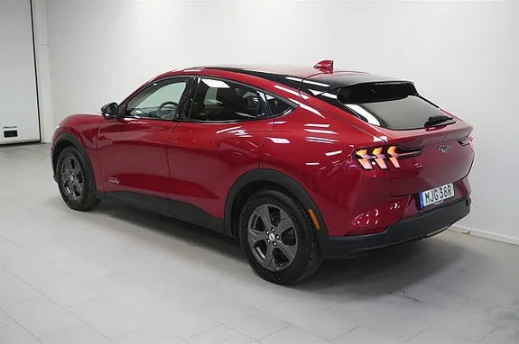 Ford Mustang Mach-E 2022 photo 2
