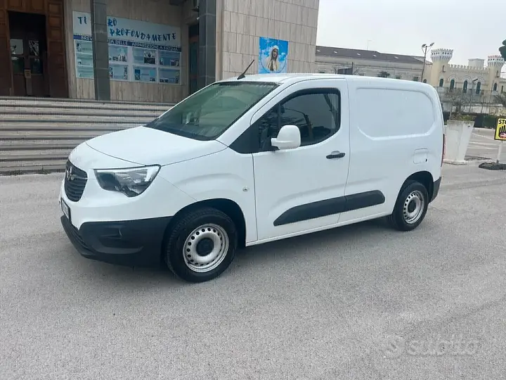 Opel Combo 2019 photo 5